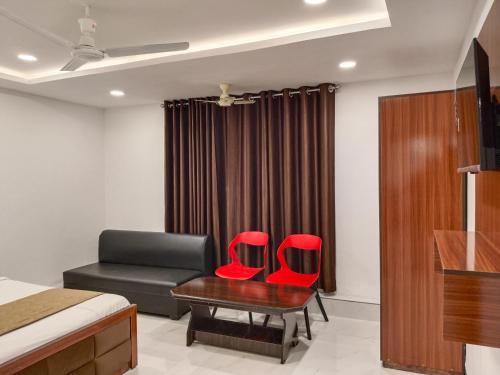 hotel shiv