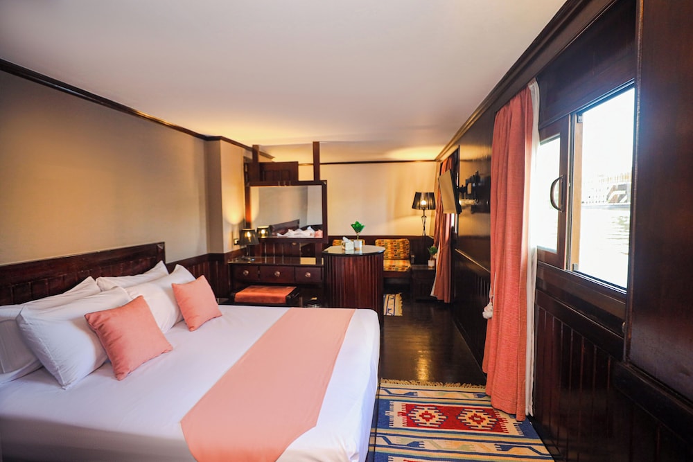 you cairo nile view hotel