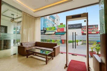 hotel good lucky by jmd group near delhi igi airport