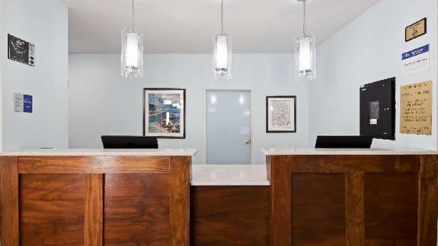 best western port huron blue water bridge