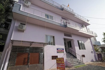 hotel pushpa inn