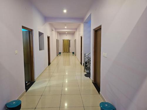 Hotel Pushpa Inn,,3 star