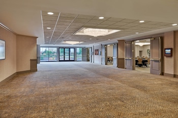 sheraton portland airport hotel