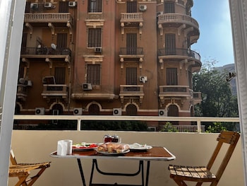 cairo crown hotel