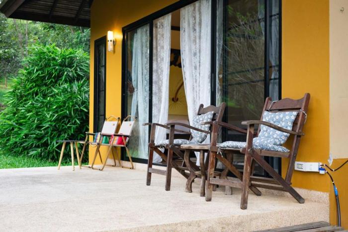 elephant camp maerim