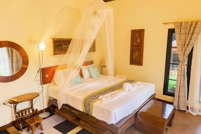 elephant camp maerim