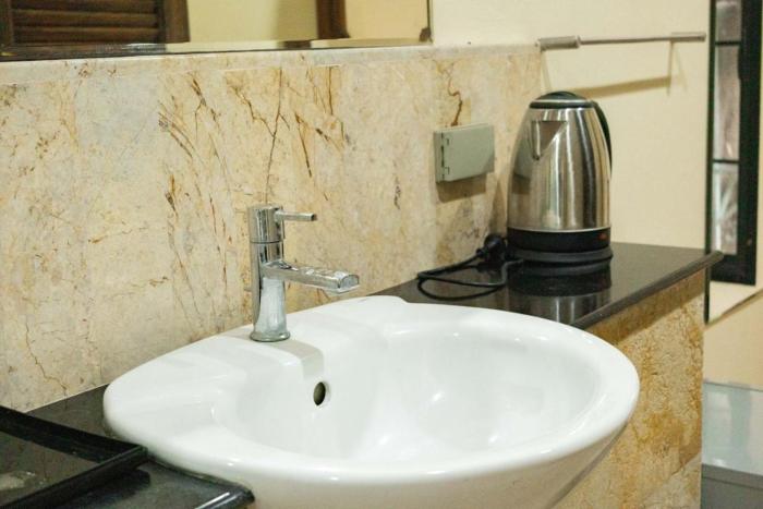 elephant camp maerim