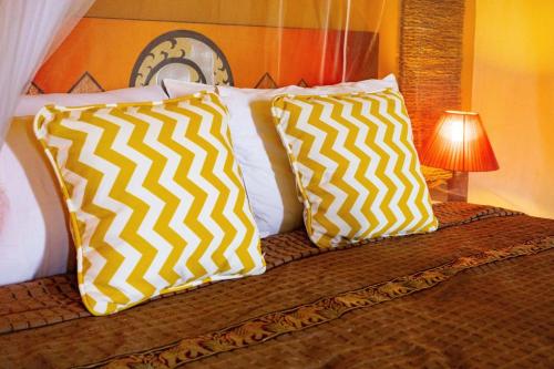 Elephant Camp Maerim,,3 star