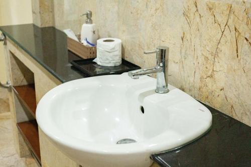 elephant camp maerim