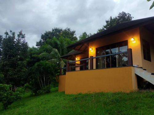 elephant camp maerim