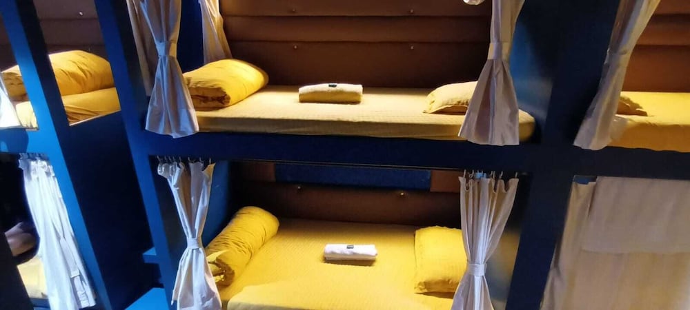 sinhassan dormitory hostel