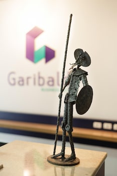 garibaldi business hotel