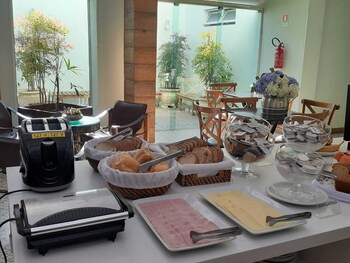 garibaldi business hotel
