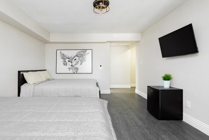 g hotel