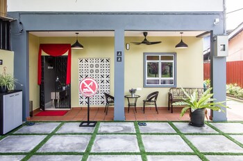 plumeria 4br garden house by ubook