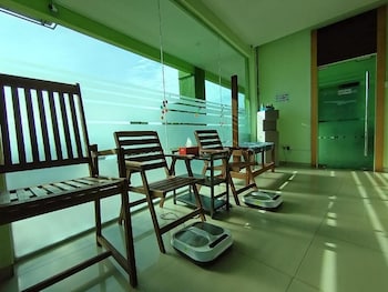 Hotel O Seremban Near Snowlim Wonderland Formerly M&N Hotel,,2 star