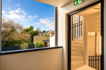jiji suites