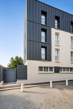 jiji suites