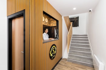 The Suites Inn Hotel,,2 star