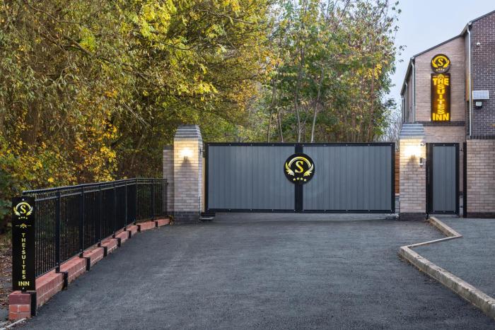 the suites inn hotel