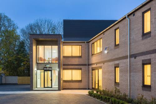 the suites inn hotel