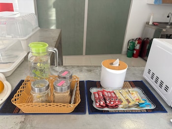 Ther Bangkoknoi Hotel,,3 star