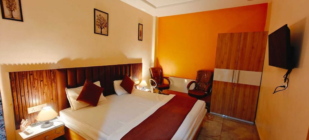 hotel basurivala
