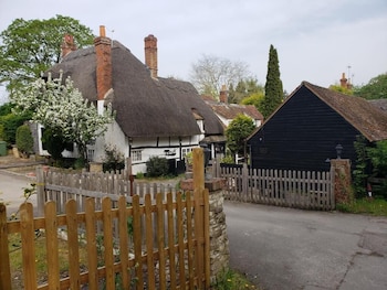 Abingplough House,,3 star