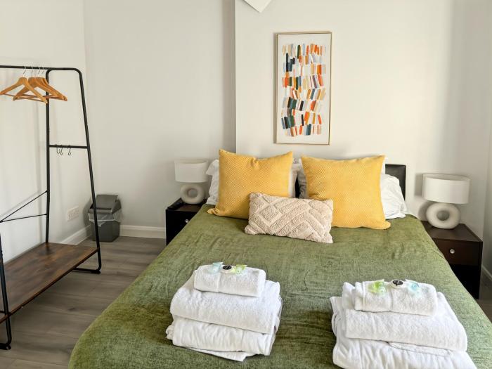 charming retreat with hot tub and sauna sleeps 4
