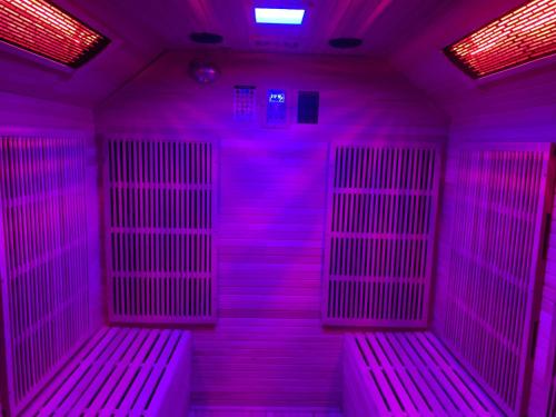charming retreat with hot tub and sauna sleeps 4