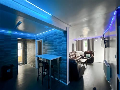 charming retreat with hot tub and sauna sleeps 4