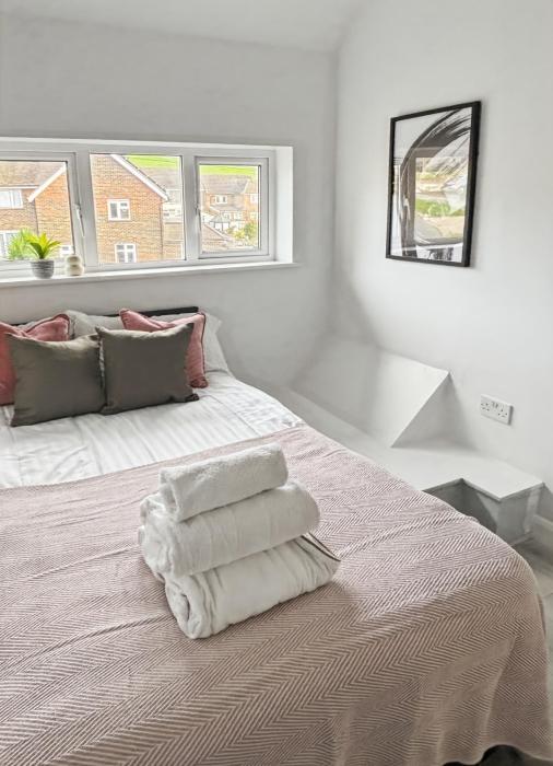 family holiday home with hot tub and sauna sleeps 8