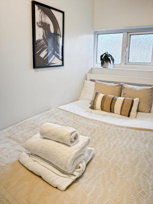 family holiday home with hot tub and sauna sleeps 8