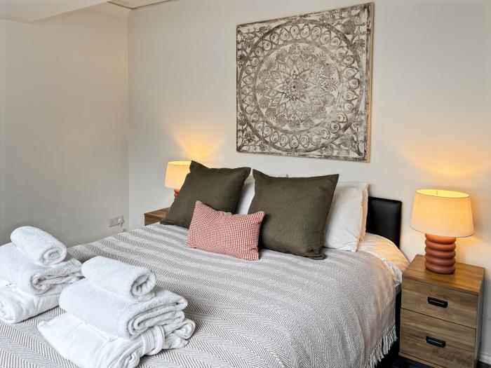 family holiday home with hot tub and sauna sleeps 8