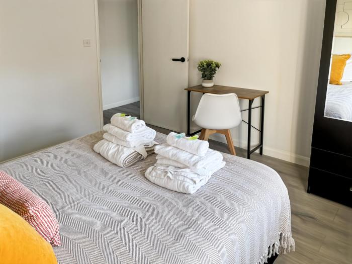 family holiday home with hot tub and sauna sleeps 8