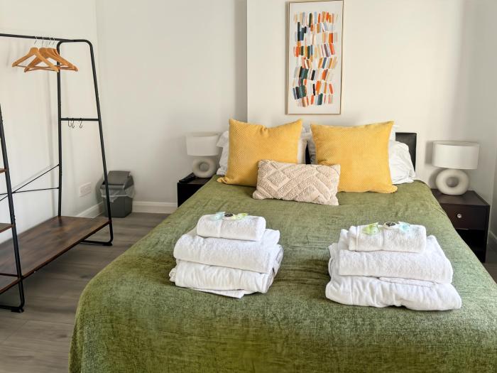 family holiday home with hot tub and sauna sleeps 8