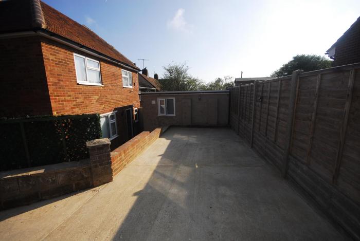 family holiday home with hot tub and sauna sleeps 8