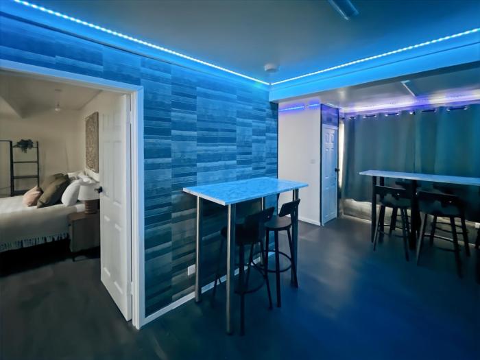 family holiday home with hot tub and sauna sleeps 8