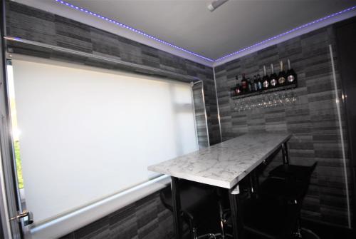 family holiday home with hot tub and sauna sleeps 8