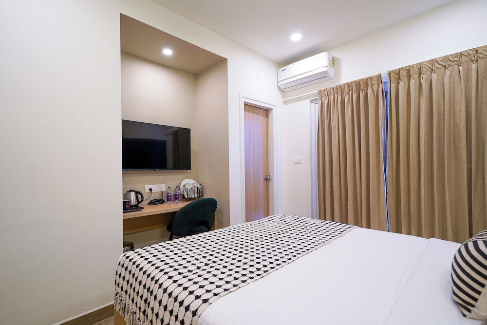 olive hotel hoodi by embassy group