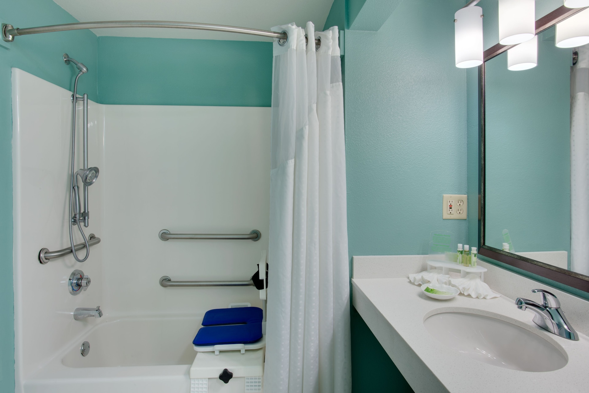 holiday inn express suites plant city by ihg