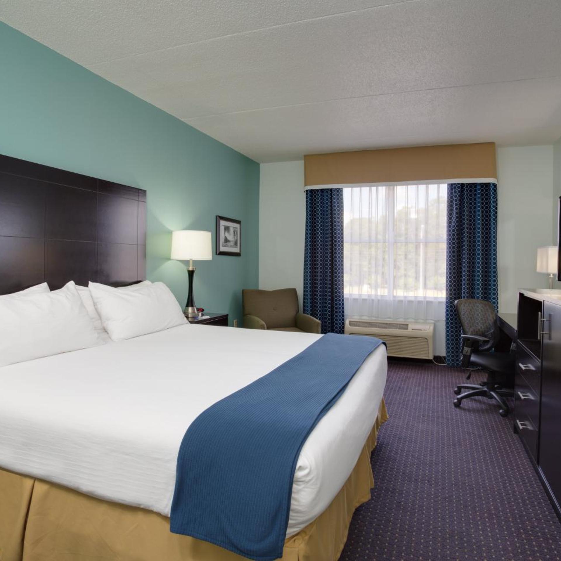 holiday inn express suites plant city by ihg