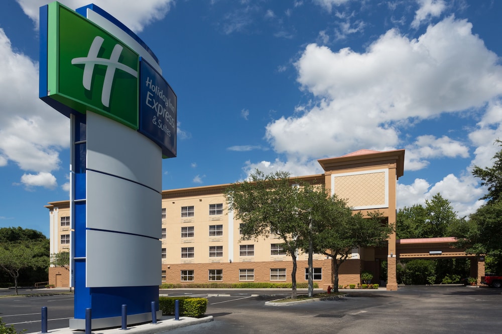 holiday inn express suites plant city by ihg