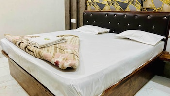 hotel shree shyam sharnam