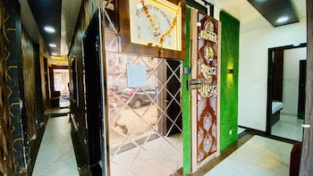 Hotel Shree Shyam Sharnam,,2 star