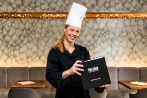 courtyard by marriott pilsen