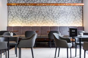 courtyard by marriott pilsen