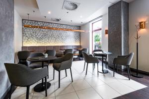 courtyard by marriott pilsen