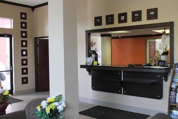 Ashley Inn,Near Ponca Plaza,2 star