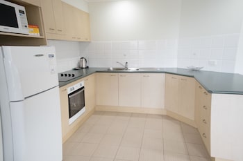 beachside holiday apartments